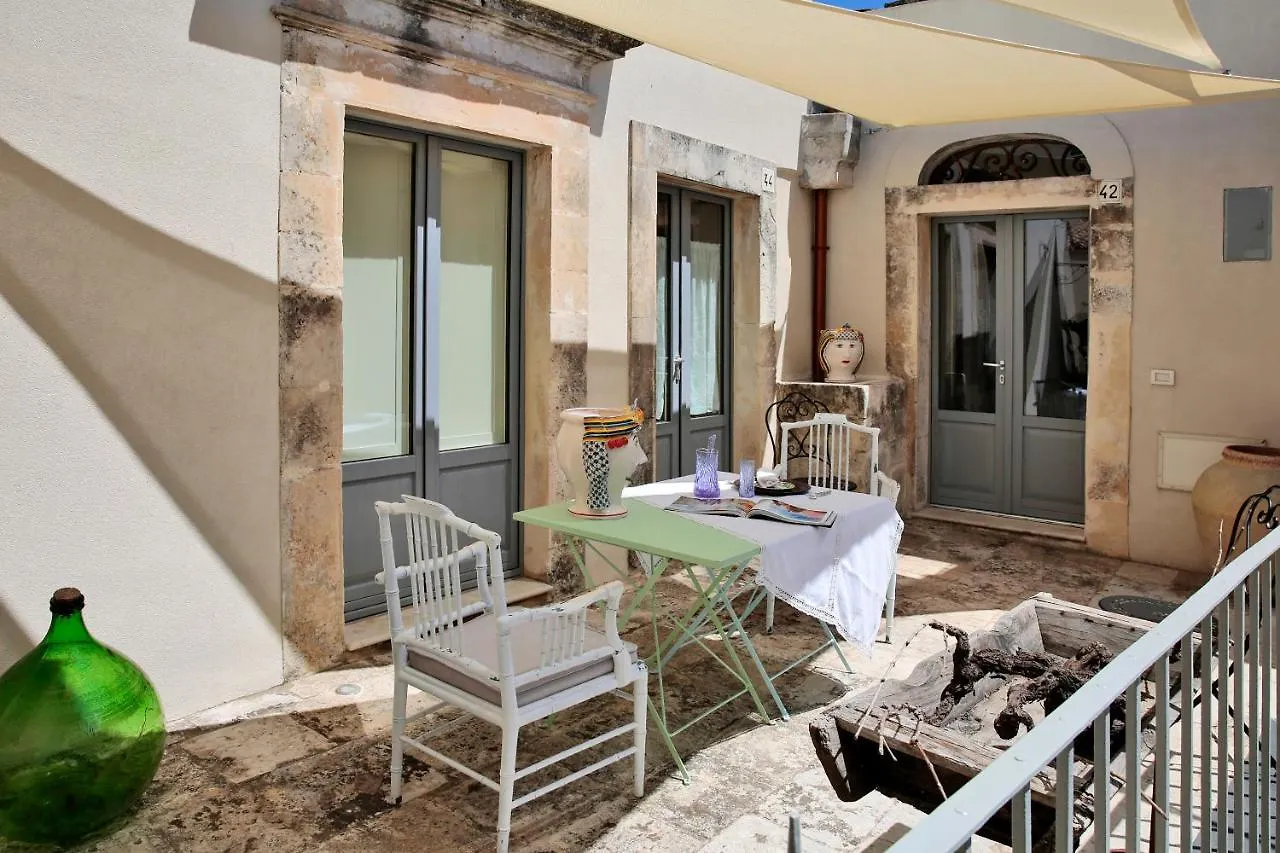 Vila Dimora Di Catullo - Ospitalita Di Charme Palazzolo Acreide Prázdninový dům